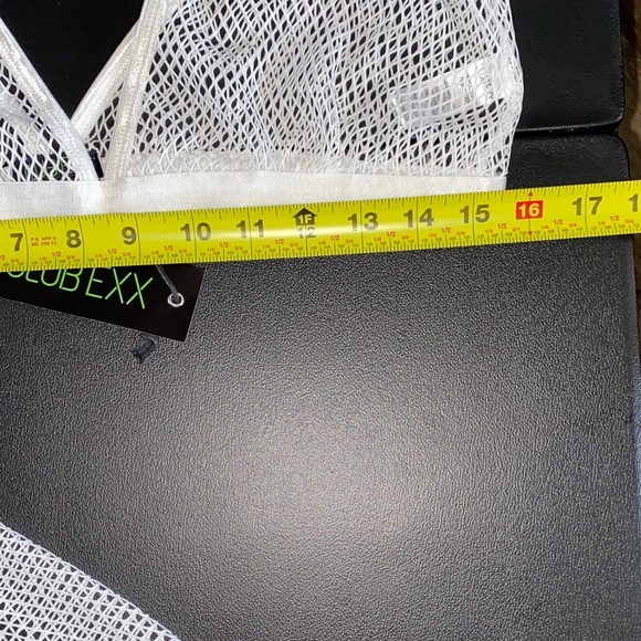 DK277-1-NWT- Dolls Kill ClubExx White Fishnet Bell Sleeve Top-XXL - Picture 5 of 5